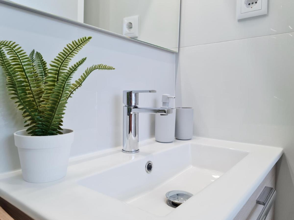 Casinha De Ferragudo - Terraco Privado, Ac, Wifi, Centro 250M Villa Bagian luar foto